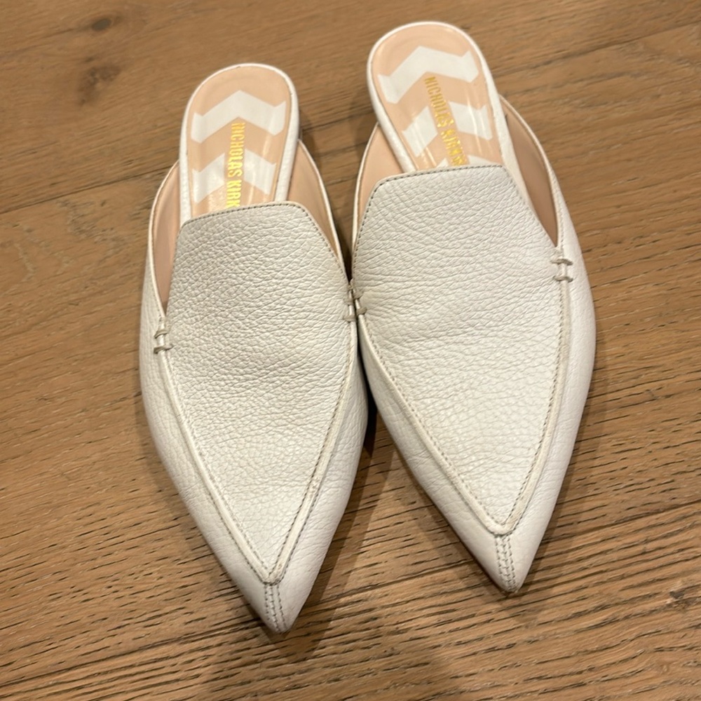 NICHOLAS KIRKWOOD White Flat Mules - size 36.5